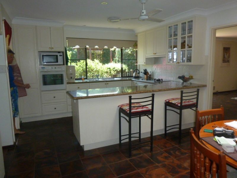 68 Connemara Drive, Thornlie WA 6108