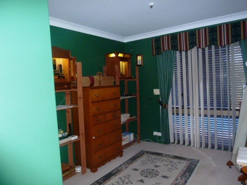 68 Connemara Drive, Thornlie WA 6108