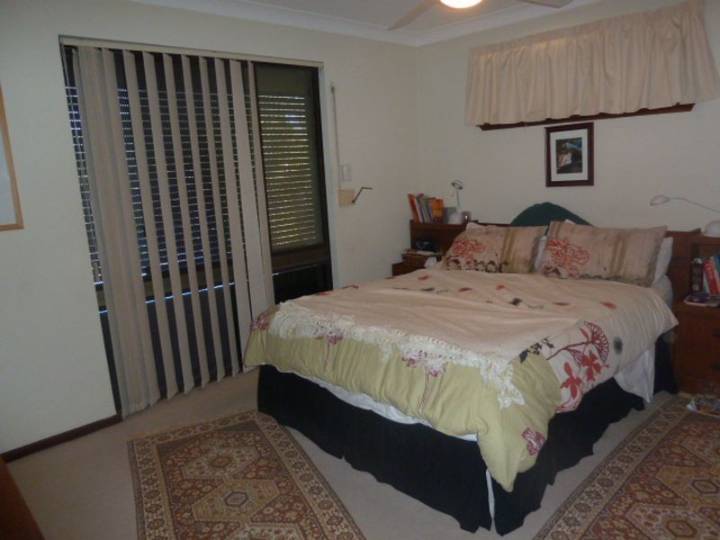 68 Connemara Drive, Thornlie WA 6108