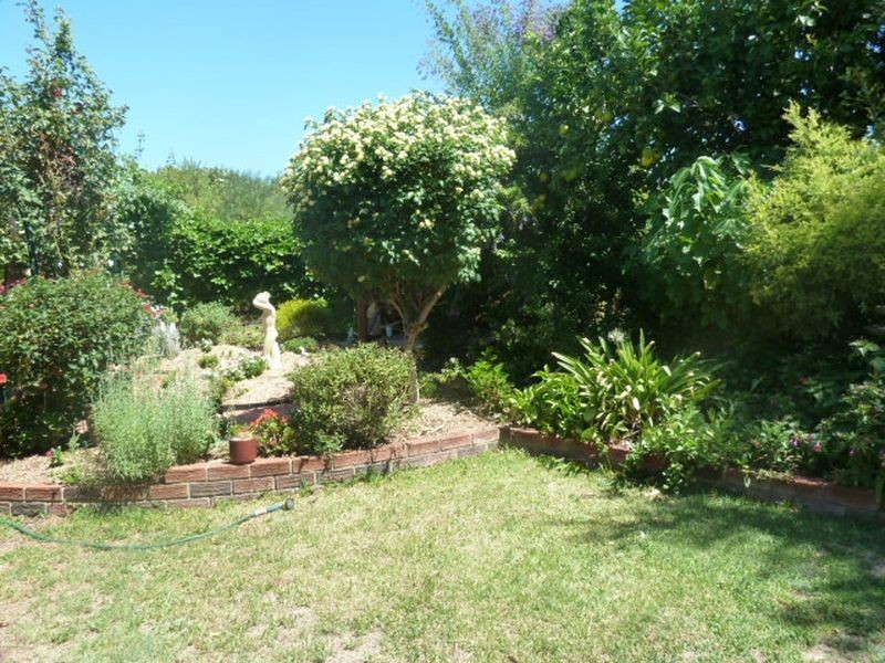 68 Connemara Drive, Thornlie WA 6108