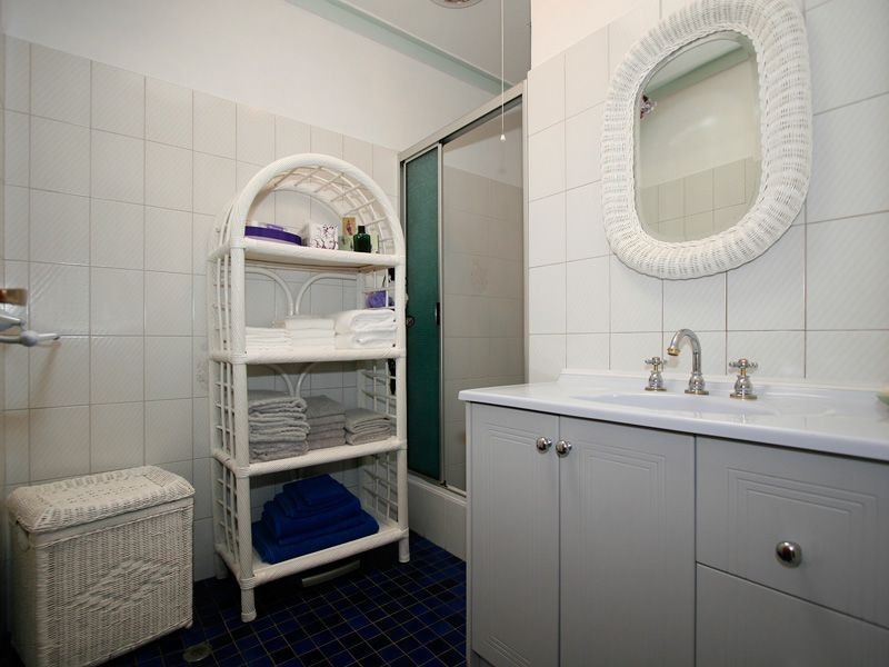 11 Lyrebird Way, Thornlie WA 6108