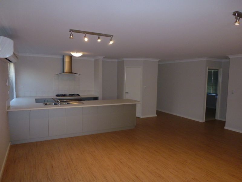 39 Welcome Meander, Harrisdale WA 6112