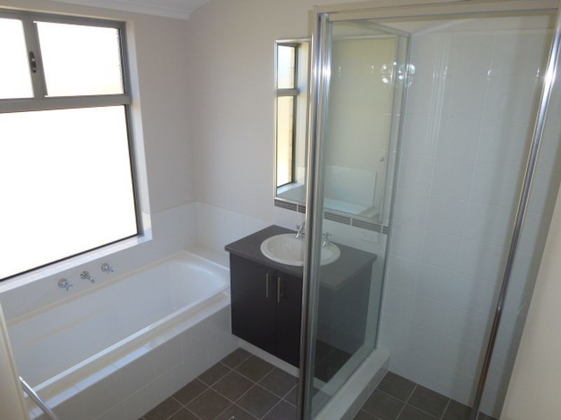 39 Welcome Meander, Harrisdale WA 6112