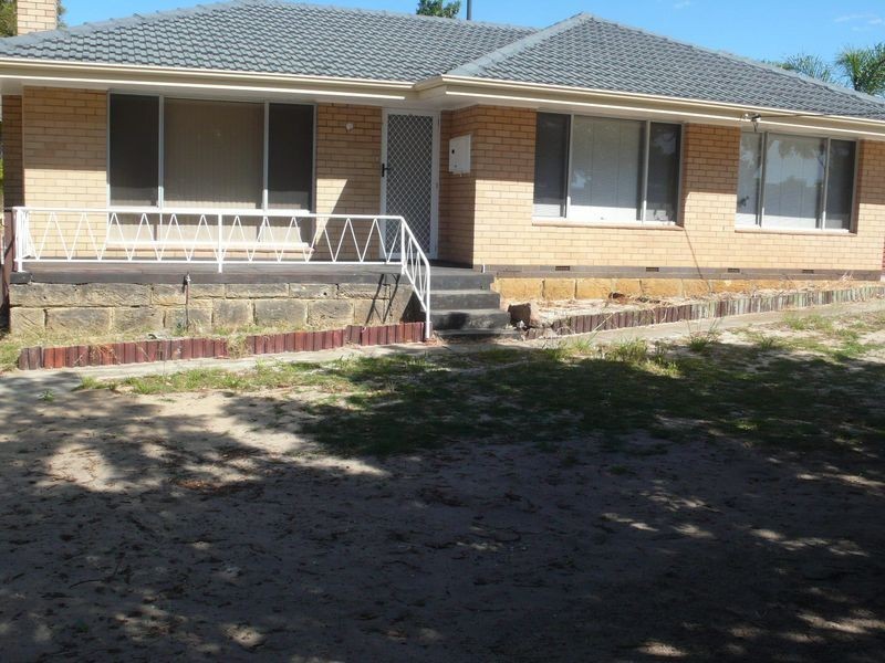 58 Yale Road, Thornlie WA 6108