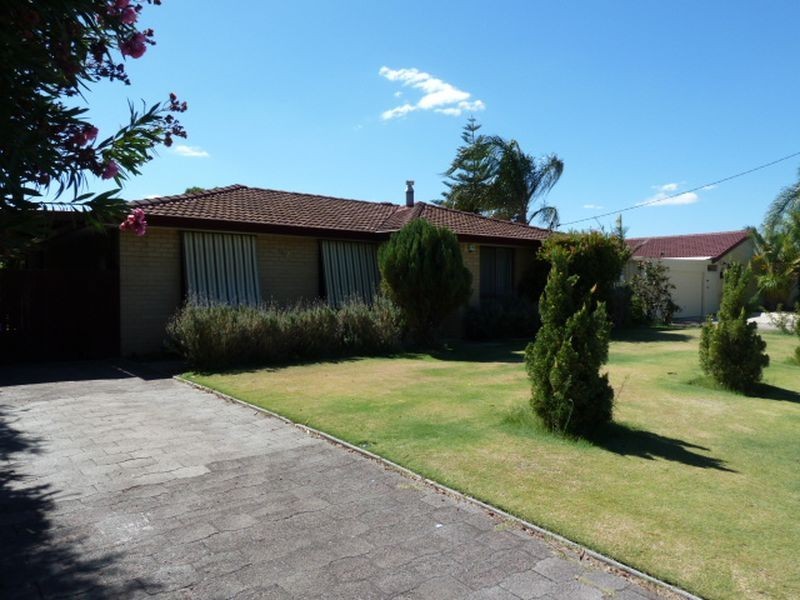 44 Grainger Way, Thornlie WA 6108