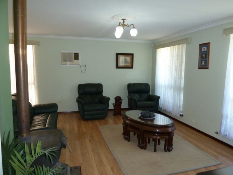 44 Grainger Way, Thornlie WA 6108