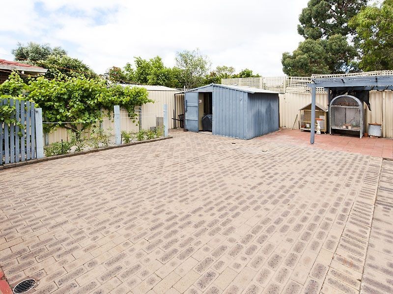 18 Meuller Way, Thornlie WA 6108