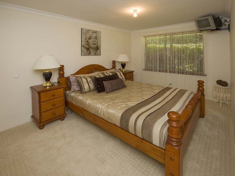 34 Livingstone Drive, Canning Vale WA 6155