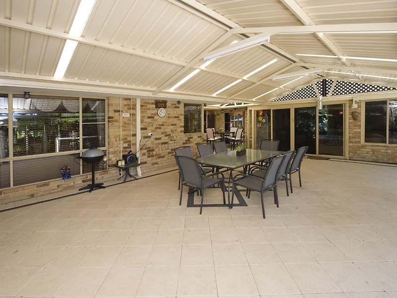 34 Livingstone Drive, Canning Vale WA 6155