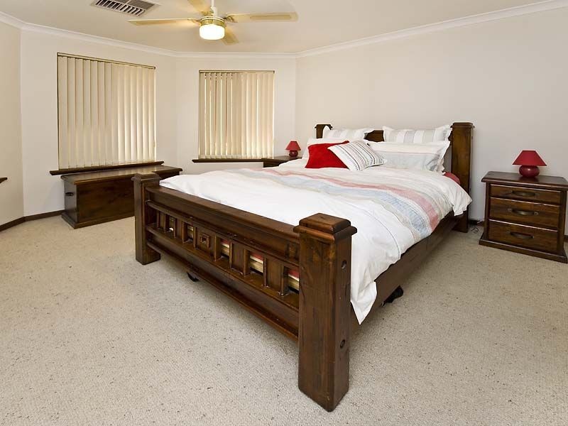 18 Rufford Lane, Canning Vale WA 6155