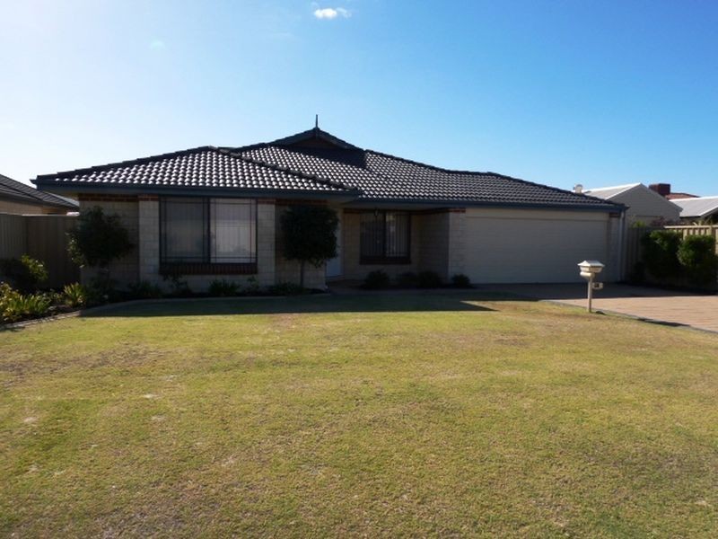 31 Bridge Road, Canning Vale WA 6155