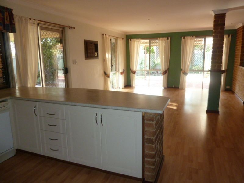 7 Philp Close, Huntingdale WA 6110