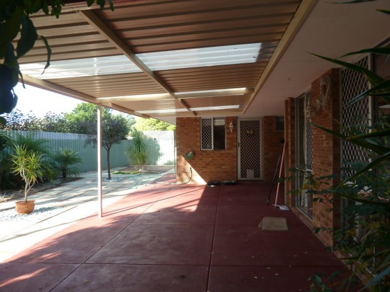 7 Philp Close, Huntingdale WA 6110