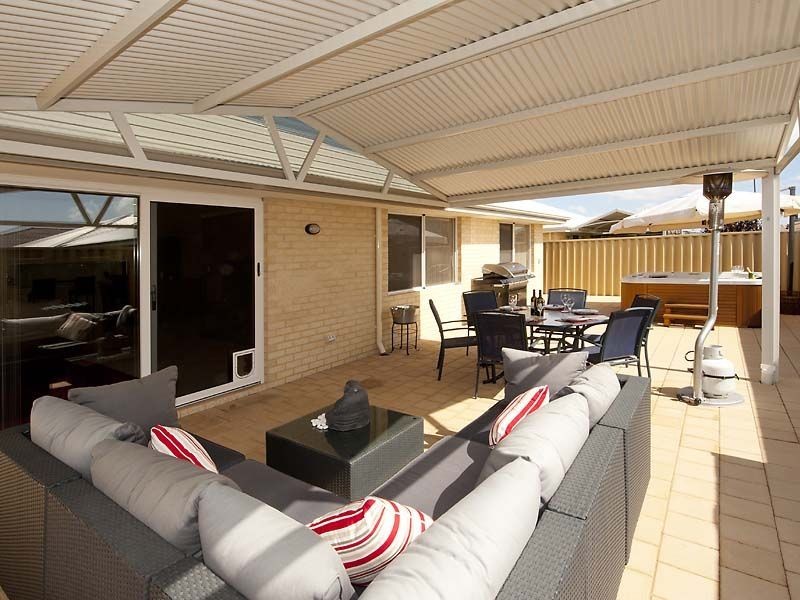 4 Shelduck Bend, Harrisdale WA 6112