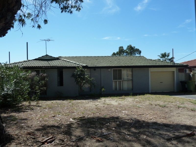 11 Barnston Way, Langford WA 6147