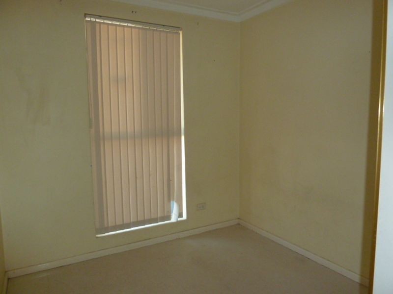 11 Barnston Way, Langford WA 6147