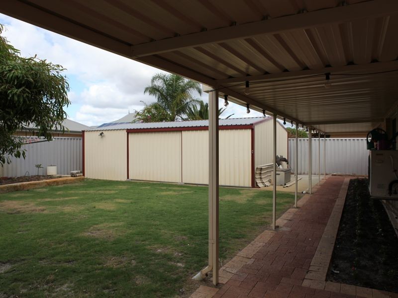 4 Thomasia Street, Huntingdale WA 6110