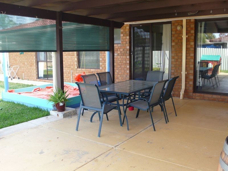 15 Jurien Way, Thornlie WA 6108