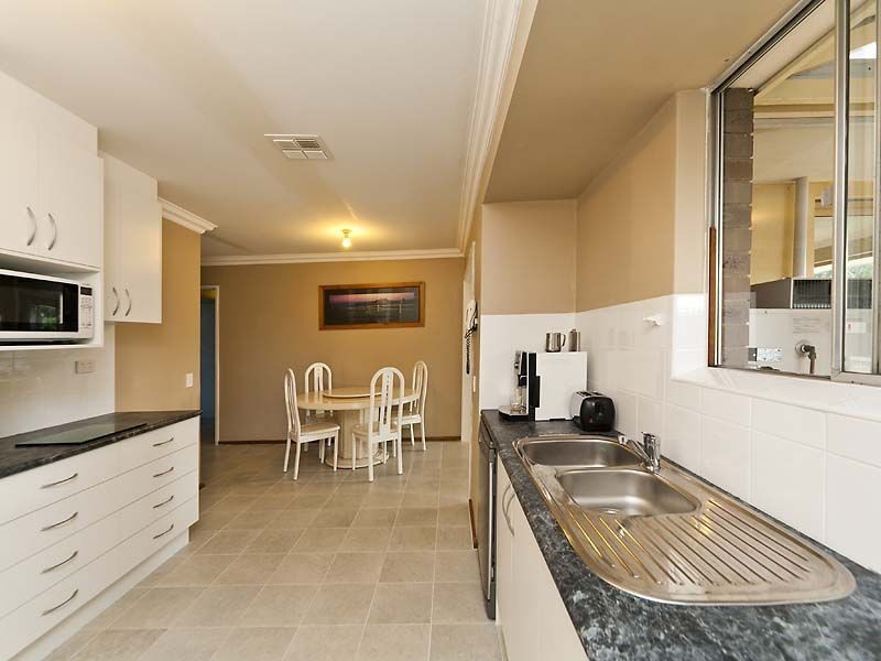 30 Stevenage Street, Huntingdale WA 6110