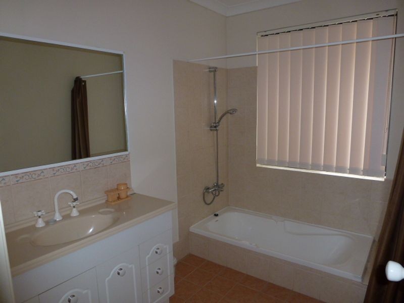 82 Sandringham Promenade, Canning Vale WA 6155