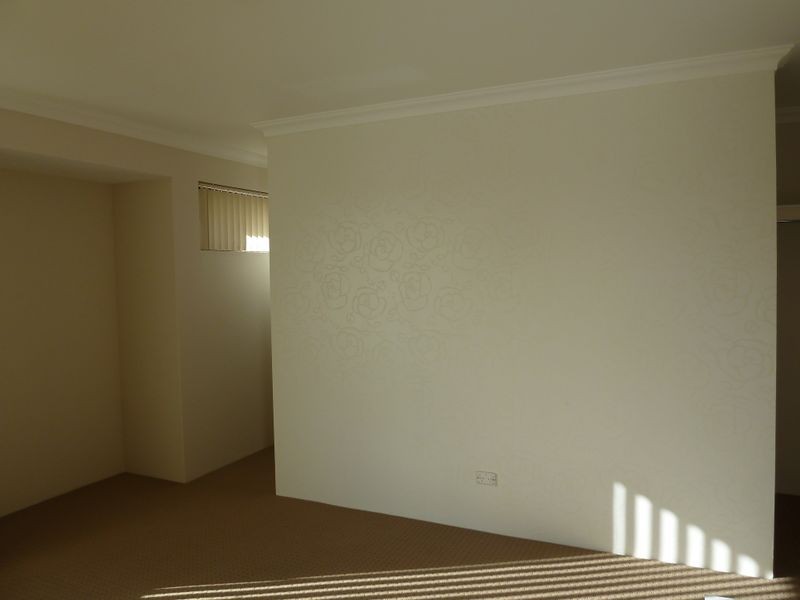 6 Sunflower Road, Success WA 6164