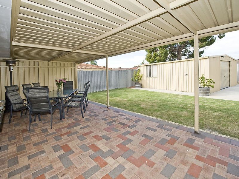 79 Greenway Avenue, Thornlie WA 6108