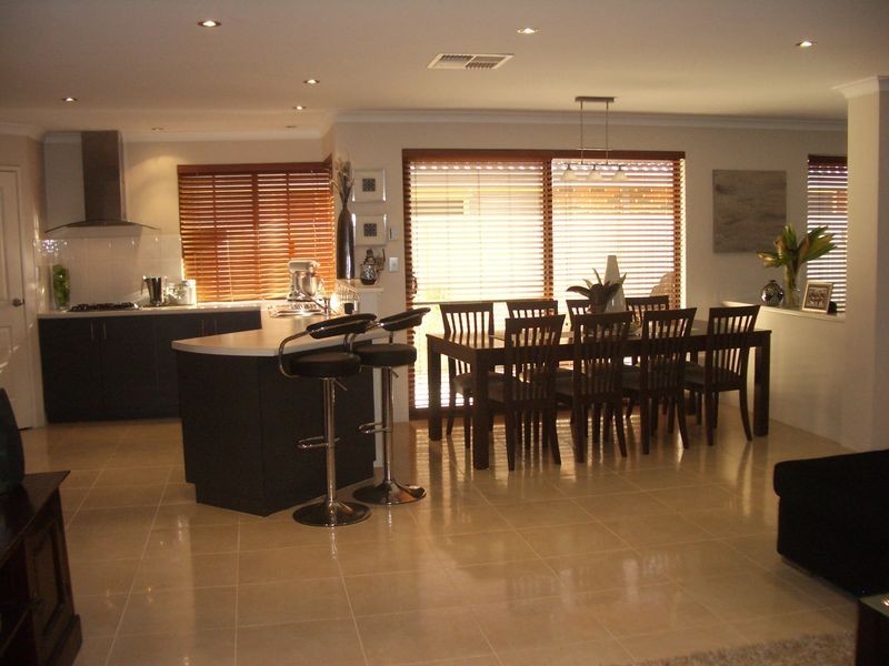 9 Dupont Way, Canning Vale WA 6155