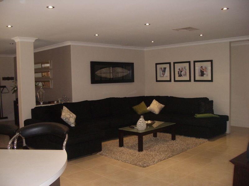 9 Dupont Way, Canning Vale WA 6155