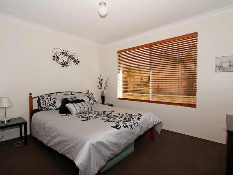 21 Katrine Parade, Canning Vale WA 6155