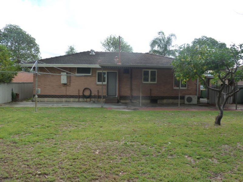 39 Blanche Street, Gosnells WA 6110