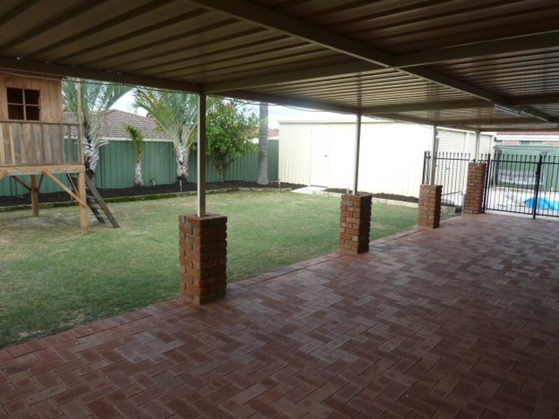 6 Jabiru Close, Huntingdale WA 6110