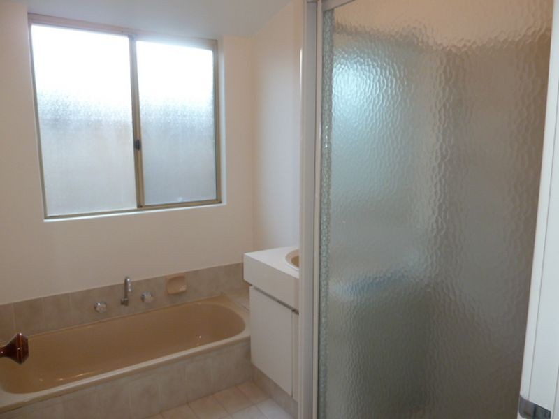 6 Jewel Court, Langford WA 6147