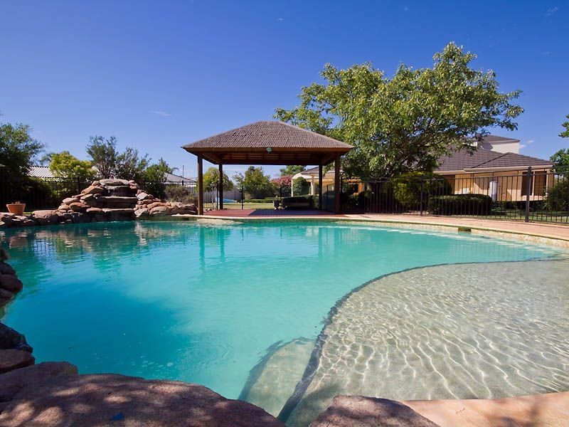 109 Southacre Drive, Canning Vale WA 6155