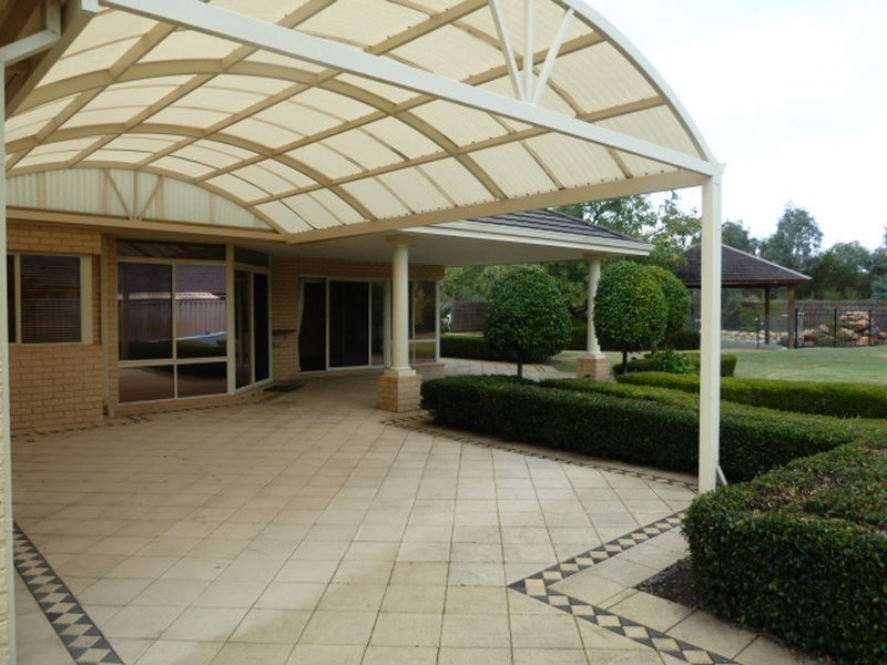 109 Southacre Drive, Canning Vale WA 6155