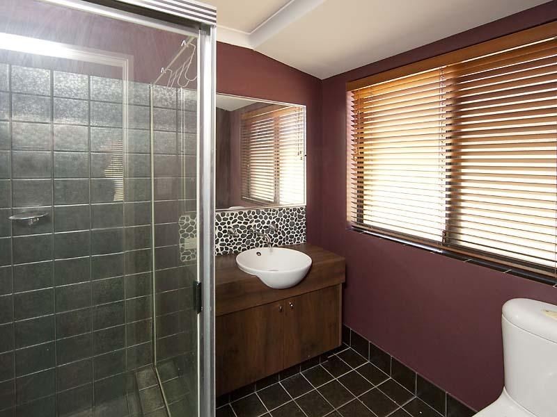 216 Amherst Road, Canning Vale WA 6155