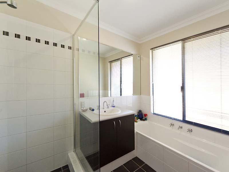 7 Peregrine Link, Harrisdale WA 6112