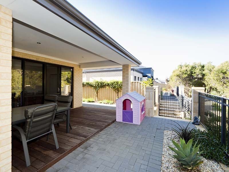 7 Peregrine Link, Harrisdale WA 6112