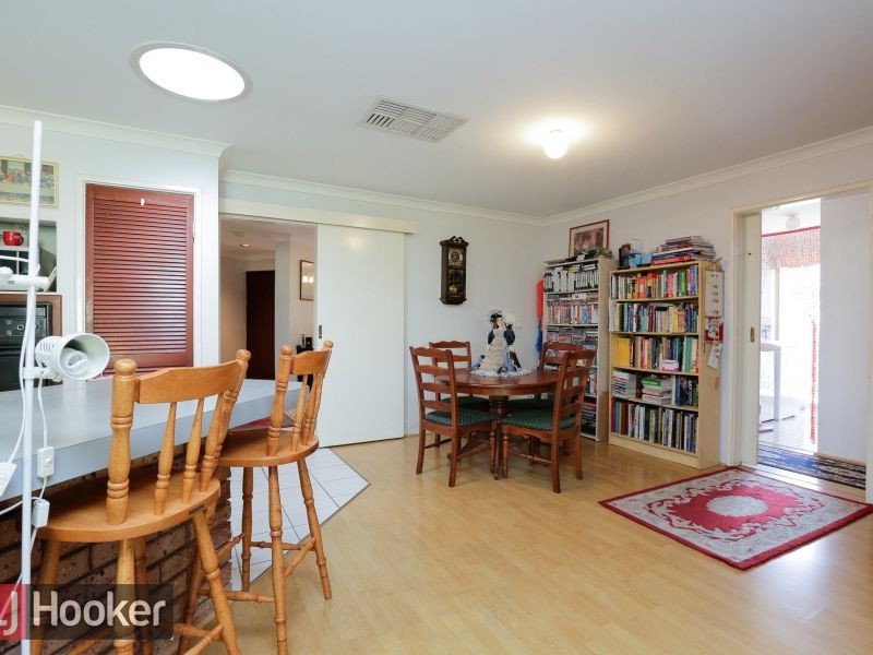 21 Malone Court, Thornlie WA 6108