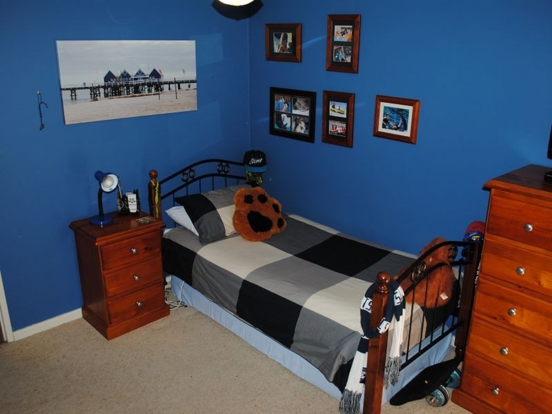 81 Regency Drive, Thornlie WA 6108