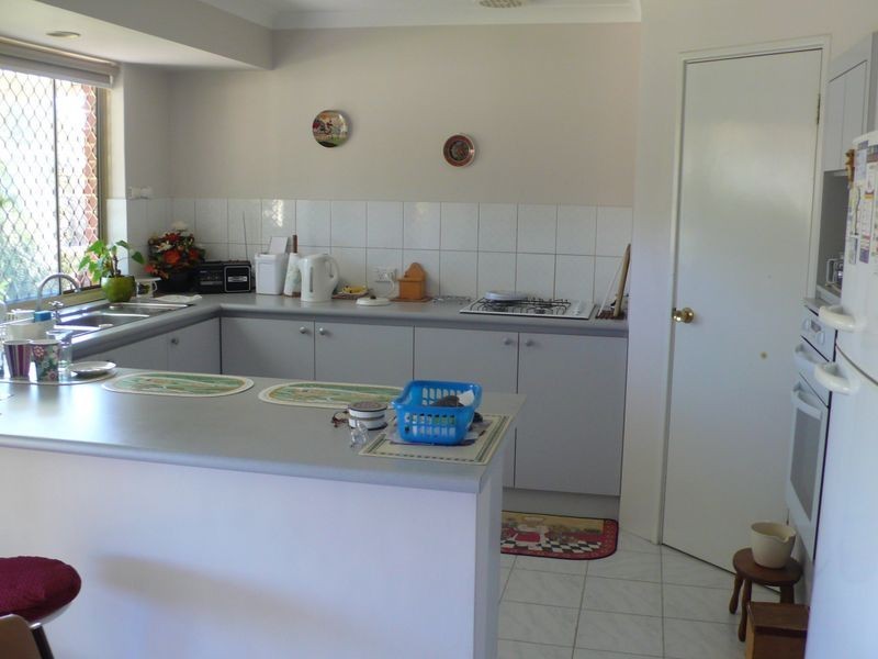 10/12 Heron Place, Maddington WA 6109