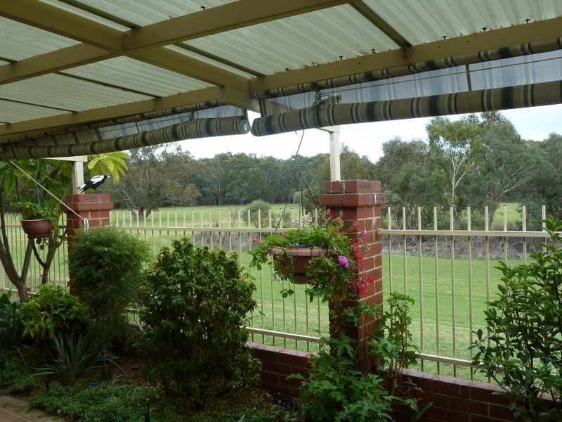 10/12 Heron Place, Maddington WA 6109