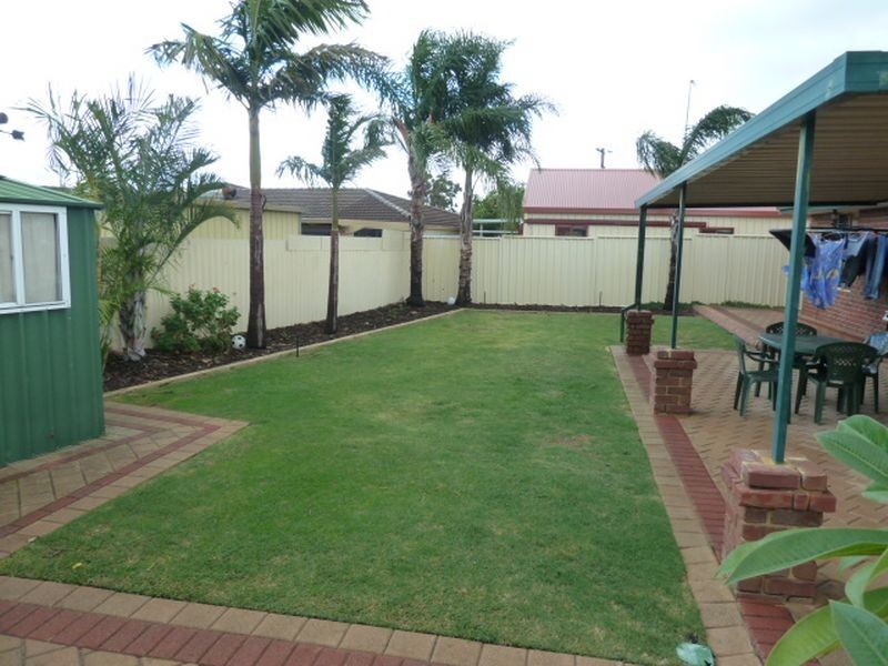 3 Pender Court, Thornlie WA 6108