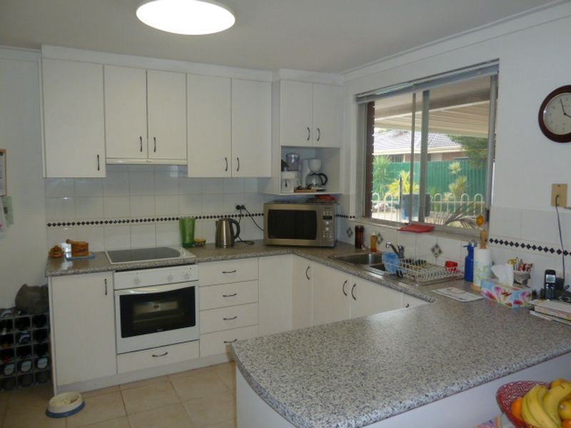 3 Gaze Court, Thornlie WA 6108