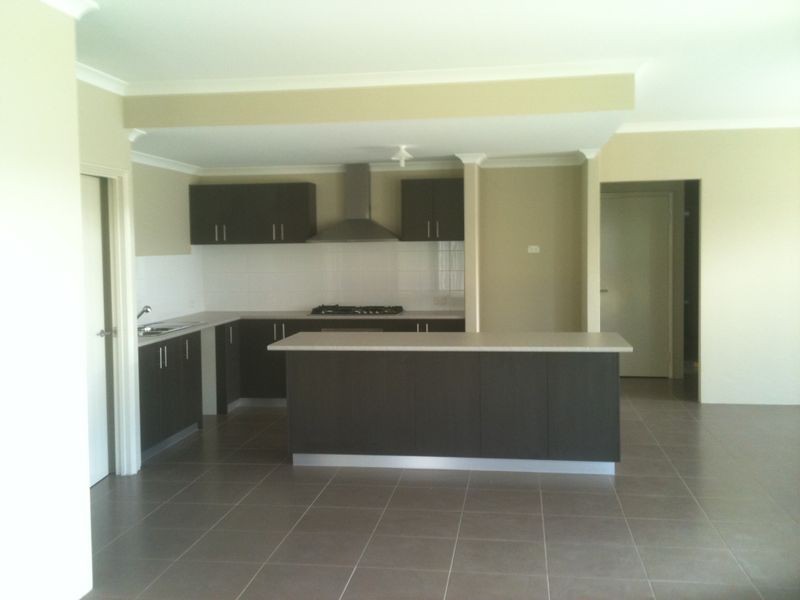 13 Cranbourne Way, Darling Downs WA 6122