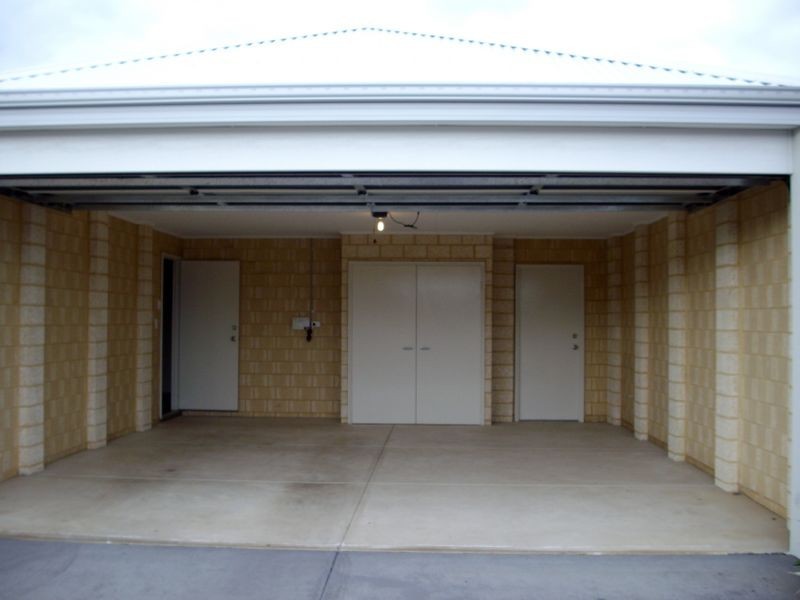 13 Cranbourne Way, Darling Downs WA 6122