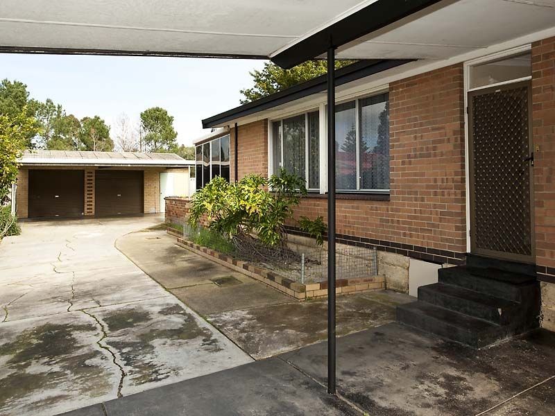 6 Elton Street, Maddington WA 6109