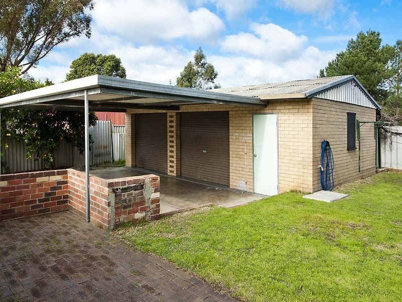 6 Elton Street, Maddington WA 6109