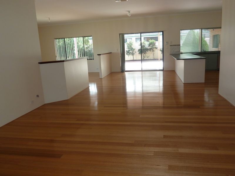 20 Darwinia Loop, Canning Vale WA 6155