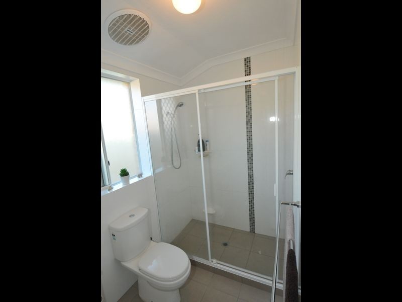 53 Tea Tree Way, Thornlie WA 6108