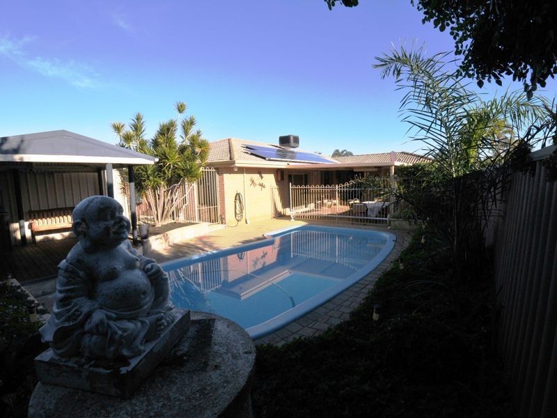 53 Tea Tree Way, Thornlie WA 6108